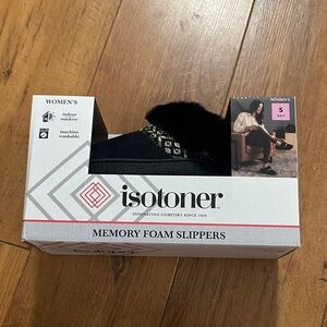 isotoner Women's Black Faux Fur-Trim Slip-On Slippers